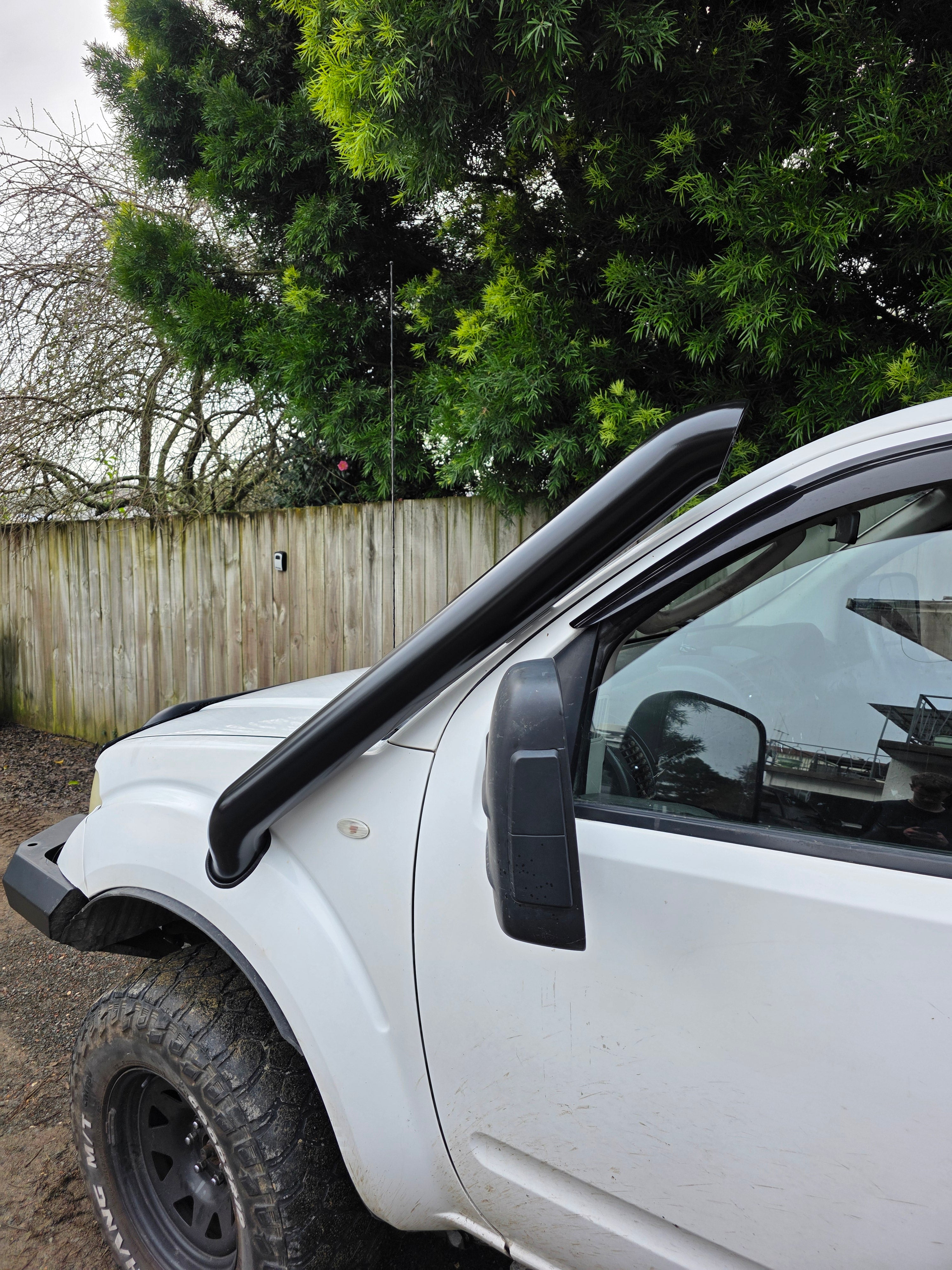 Nissan Navara D40 Short entry Snorkel and Airbox Kit