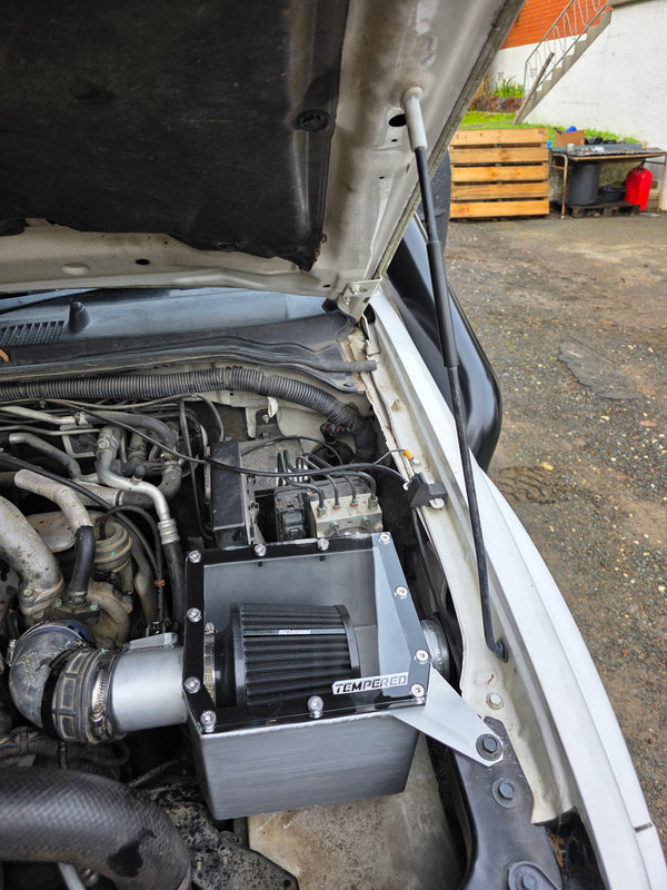 Nissan Navara D40 Short entry Snorkel and Airbox Kit